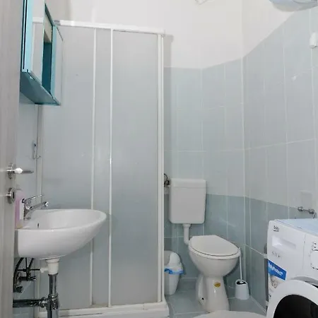 Apartmens Leona Appartement