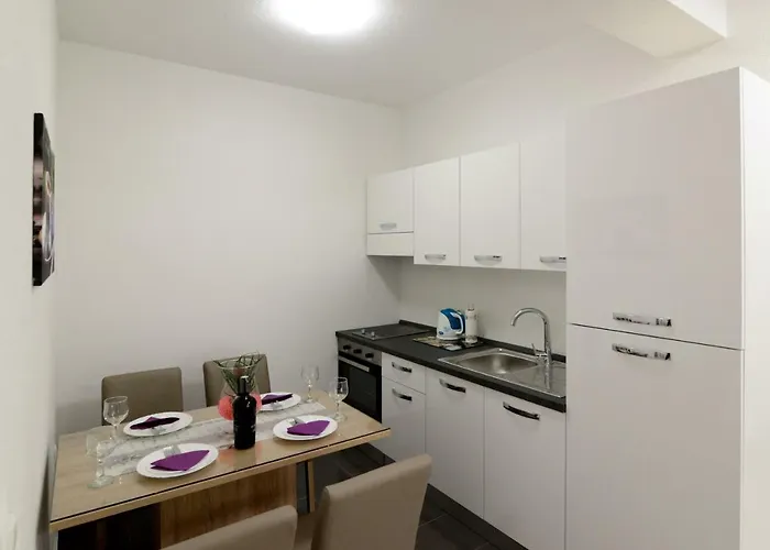Apartmens Leona Zara