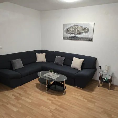 Apartmens Leona Apartment *